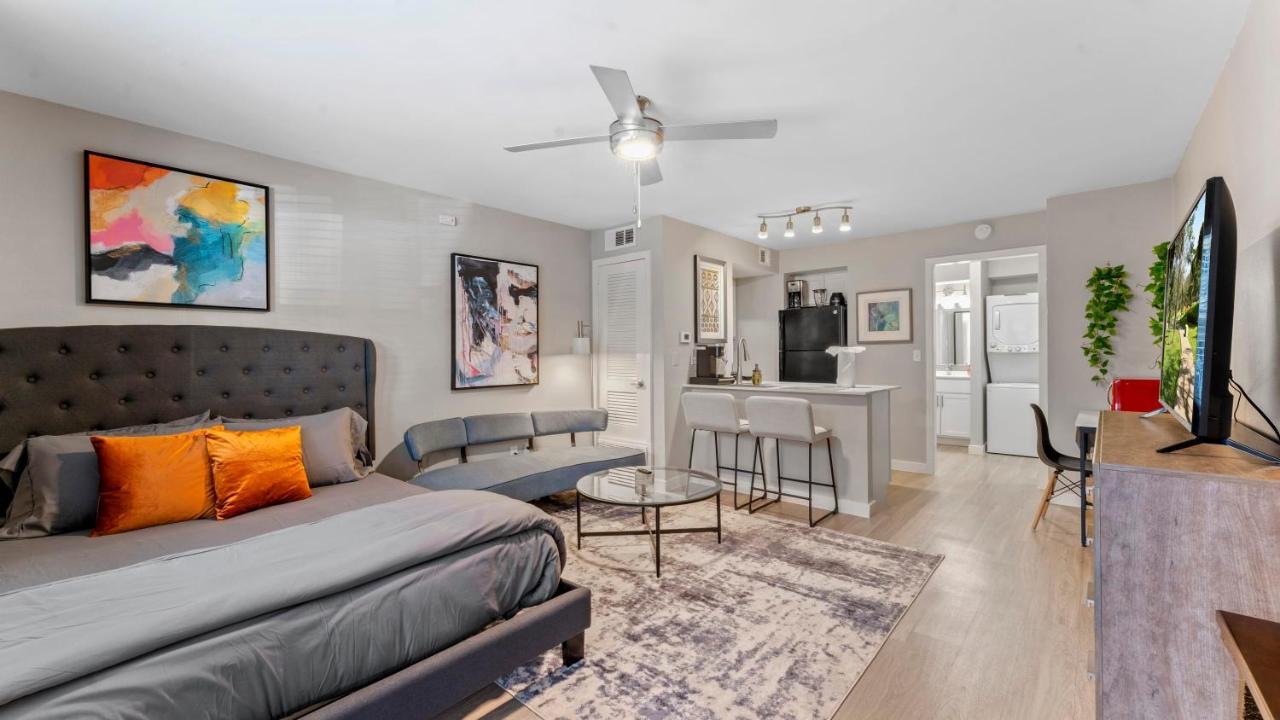 Cozy Efficiency Studios Close To Downtown And Domain Остін Екстер'єр фото